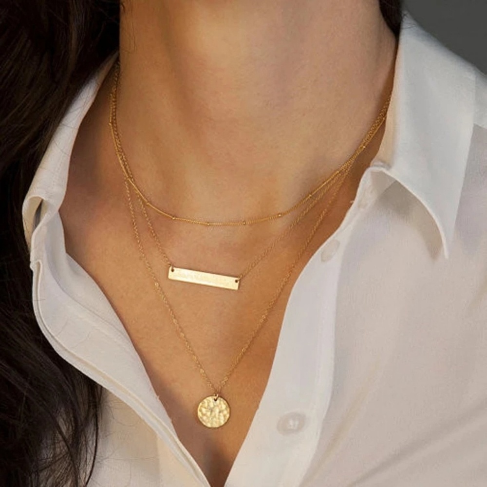 Trendy layered gold necklace